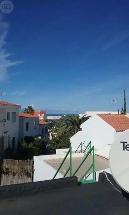 Magnifica Casa A 200 Mts De La Playa Puerto Colon De Membrillo Suites Costa Adeje  Spain