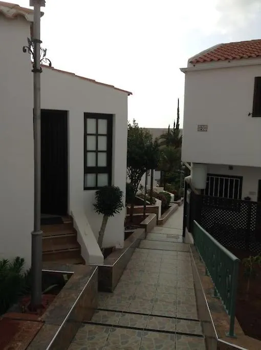 Magnifica Casa A 200 Mts De La Playa Puerto Colon De Membrillo Suites Costa Adeje  Costa Adeje (Tenerife)